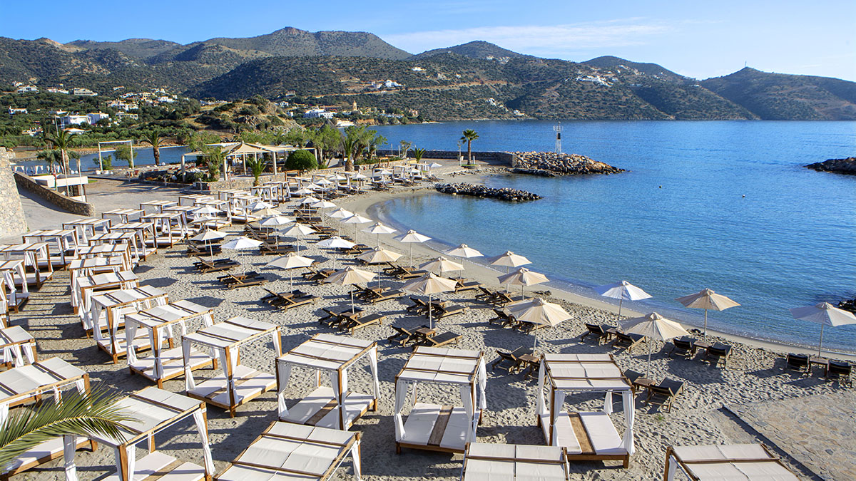 Zeus Eleva Mirabello Bay